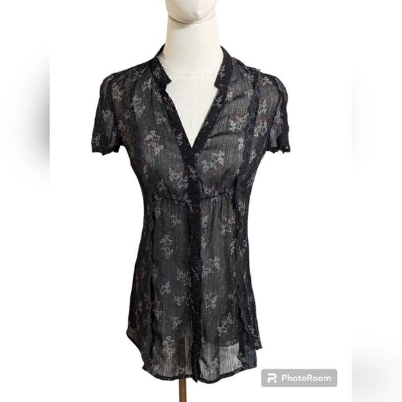 Kirra Los Angeles Vintage Sheer Top - Picture 1 of 6